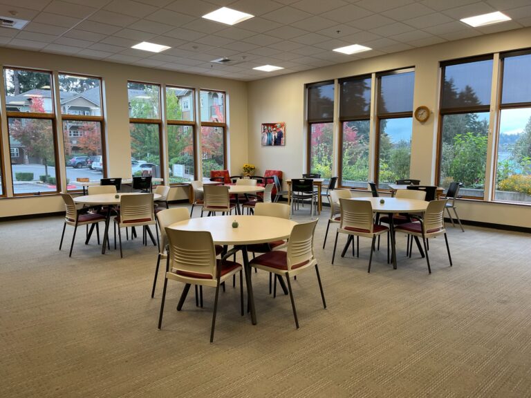 summit lounge